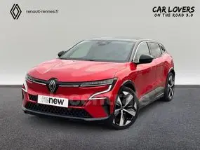 renault-megane-v-2023-auto-8864-km-électrique-1