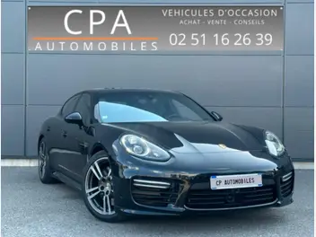 PORSCHE