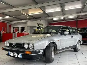 alfa-romeo-alfetta-gtv-phase-2-1983-manual-119000-km-essence