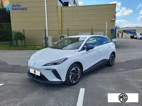 mg4-2023-auto-40000-km-électrique-1