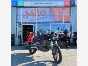 super-soco-tc-max-2024-auto-1-km-électrique-1