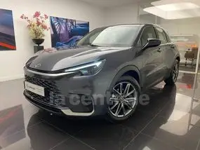 lexus-lbx-2025-auto-9900-km-hybrides-1