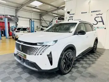 peugeot-5008-iii-2025-auto-6317-km-essence