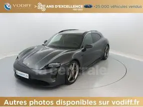 porsche-taycan-sport-turismo-2023-auto-10845-km-électrique-1