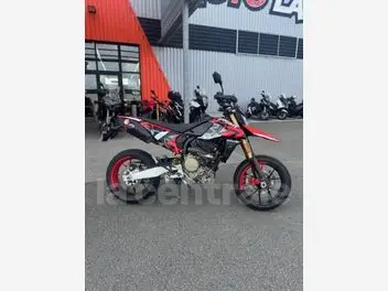 ducati-hypermotard-2025-manual-1100-km-essence