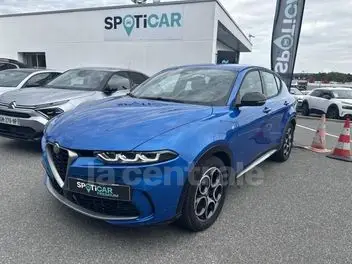 alfa-romeo-tonale-2022-auto-10-km-essence