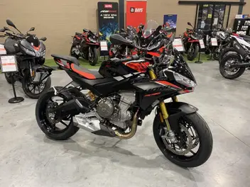 aprilia-tuono-660-2025-manual-1520-km-essence