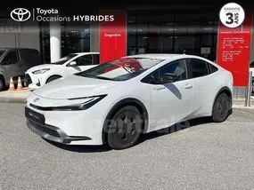 toyota-prius-v-2025-auto-8900-km-hybrides-1