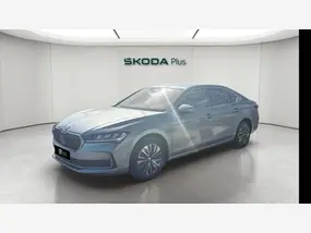 skoda-superb-iv-2024-auto-20000-km-essence-1