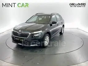 skoda-kamiq-2022-auto-64327-km-essence-1