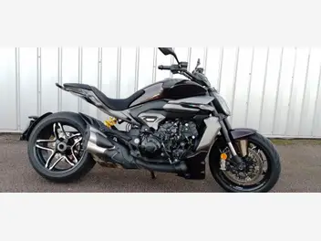 ducati-xdiavel-2025-manual-600-km-essence