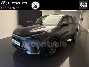 lexus-lbx-2025-auto-8900-km-hybrides-1