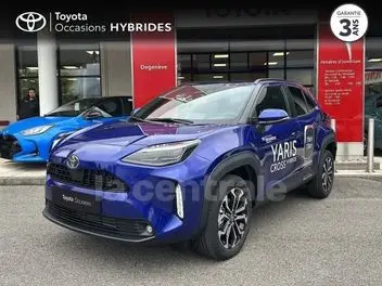 toyota-yaris-cross-2025-auto-8900-km-hybrides