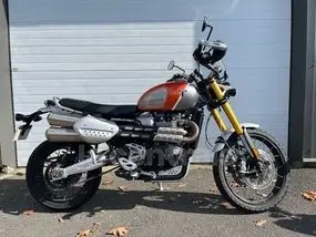 triumph-scrambler-1200-2022-manual-9956-km-essence-1