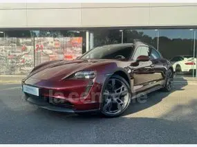 porsche-taycan-cross-turismo-2022-auto-41880-km-électrique-1