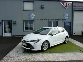 toyota-corolla-xii-2022-auto-63392-km-hybrides-1