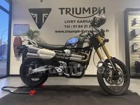 triumph-scrambler-1200-2023-manual-3000-km-essence-1