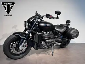 triumph-rocket-iii-2500-2022-manual-6500-km-essence-1