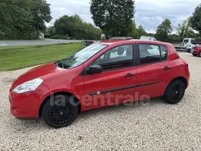 renault-clio-iii-collection-phase-2-2013-manual-142500-km-essence-1