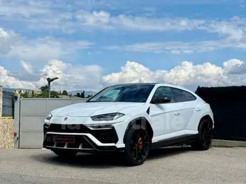 lamborghini-urus-2019-auto-45012-km-essence