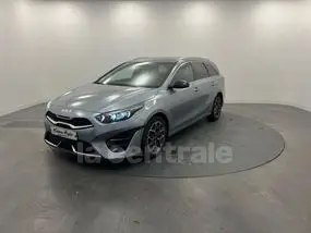 kia-ceed-iii-sw-phase-2-2023-auto-55700-km-diesel-1