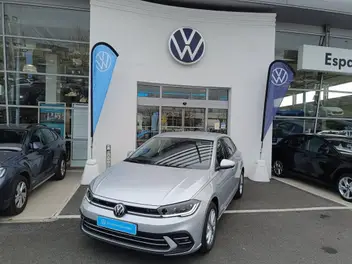 volkswagen-polo-vi-phase-2-2025-auto-9900-km-essence