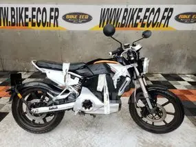 super-soco-tc-max-2020-manual-10000-km-électrique-1