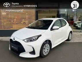toyota-yaris-iv-2023-auto-35273-km-hybrides-1
