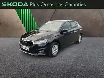 skoda-fabia-iv-2025-manual-10000-km-essence