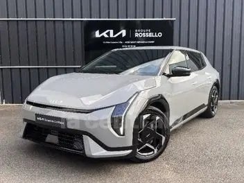 kia-ev4-2025-auto-6901-km-électrique
