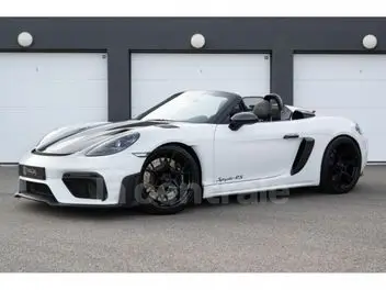 porsche-718-spyder-2024-auto-7200-km-essence