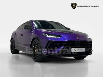 lamborghini-urus-2023-auto-9950-km-essence