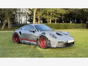 porsche-911-type-992-gt3-rs-2023-auto-130-km-essence-1