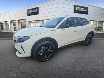 alfa-romeo-junior-2025-auto-10-km-essence