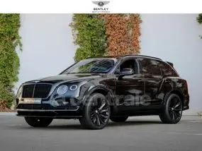 bentley-bentayga-2019-auto-76300-km-essence-1