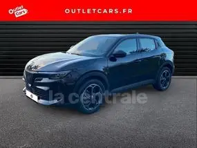 alfa-romeo-junior-2025-auto-13101-km-essence-1