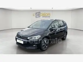 volkswagen-touran-iii-2024-auto-10067-km-essence-1