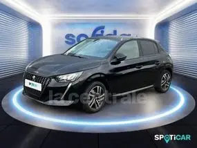 peugeot-208-ii-2023-auto-30764-km-essence-1