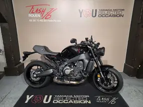 yamaha-xsr-900-2025-manual-261-km-essence-1