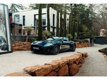 ASTON MARTIN