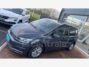 volkswagen-touran-iii-2023-auto-97476-km-diesel-1