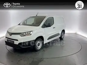 toyota-proace-city-2021-manual-70856-km-essence-1