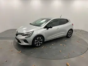 renault-clio-v-societe-2023-auto-35900-km-hybrides-1