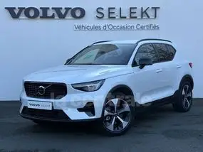 volvo-xc40-2025-auto-12194-km-essence-1