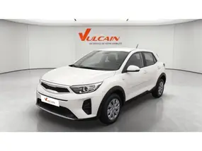 kia-stonic-phase-2-2023-manual-27875-km-essence-1