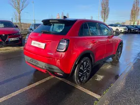 fiat-600-ii-2024-auto-31664-km-essence-1