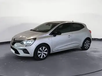 renault-clio-v-2023-manual-31500-km-essence