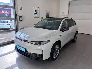 leapmotor-c10-2025-auto-1950-km-hybrides