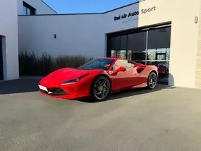 ferrari-f8-tributo-2021-auto-10252-km-essence-1