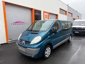renault-trafic-2-passenger-2010-manual-208000-km-diesel-1
